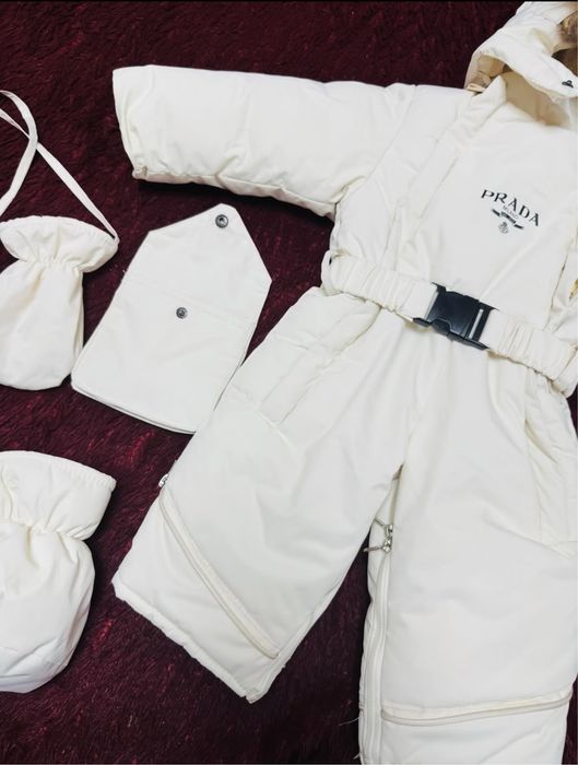 Зимний комбинезон Prada