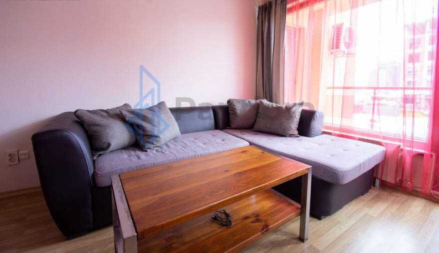 Дава се под наем Двустаен апартамент в София, Витоша - 70 кв.м за 548.25 € - Снимка #2