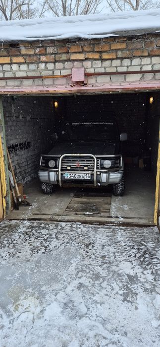 Продам большой гараж