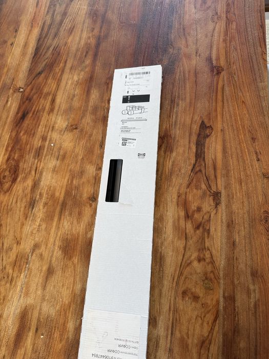 Курнизи на Икея, чисто нови