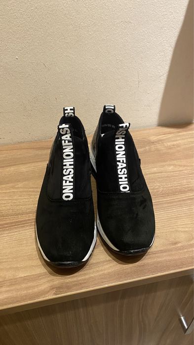 Дански спортни обувки