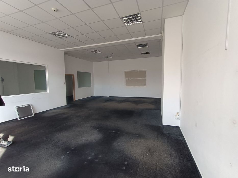 Piata Iancului   100mp etaj 1