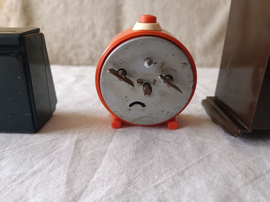 Ретро часовници,будилници