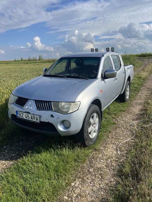 Mitsubishi l200 de vanzare