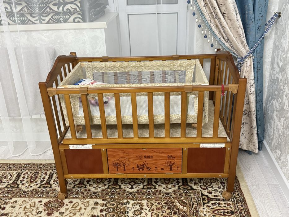 продается манеж