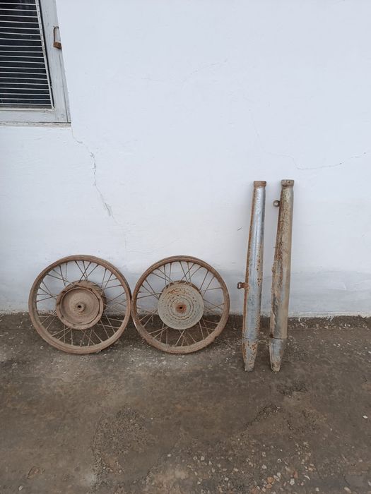 Срочно сатылады мотоцикл Планета-3 запчасть