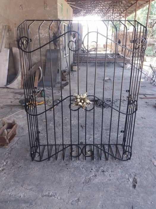 Решетки перила стол скамейки от производителя.