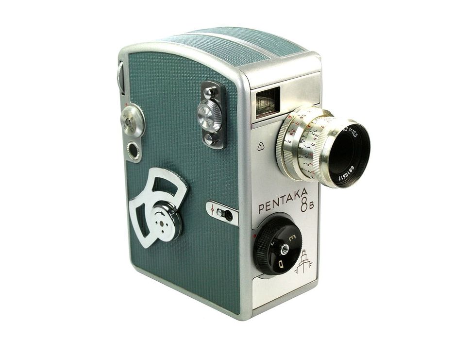 Pt colectionari Camera pe film PENTACON Pentaka 8 B 8mm stare perfecta