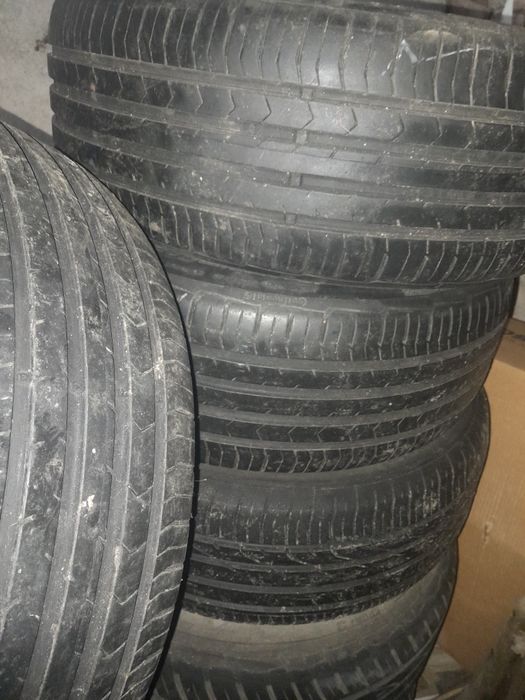 Изгодно запазени гуми 205 /55/R16 Continental