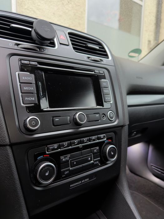 VOLKSWAGEN Golf 2011 — imagine 3