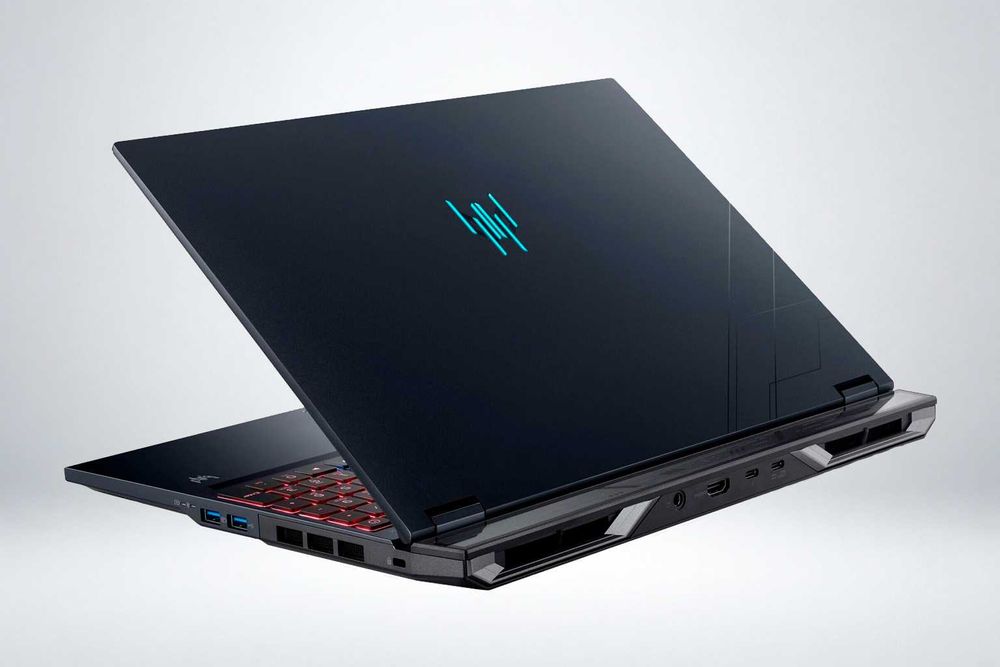 Acer Predator Helios 16 AI /Ultra 9 /16GB /1TB /RTX5070Ti 12GB /240Hz