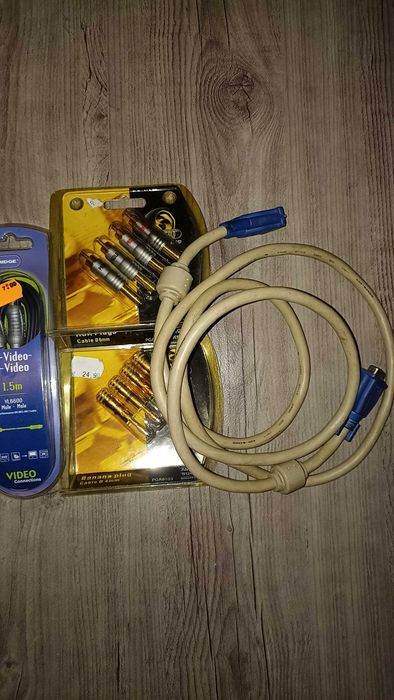 Продавам Голям лот кабели и аксесоари – TDK VCR, HDMI, VGA-DVI-D, RCA, S-Video, LAN, Phono, Floppy, DeepCool HDD Cooler