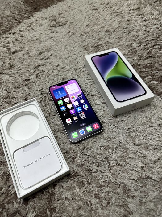 В продаже iPhone 14 в идеальном состояние