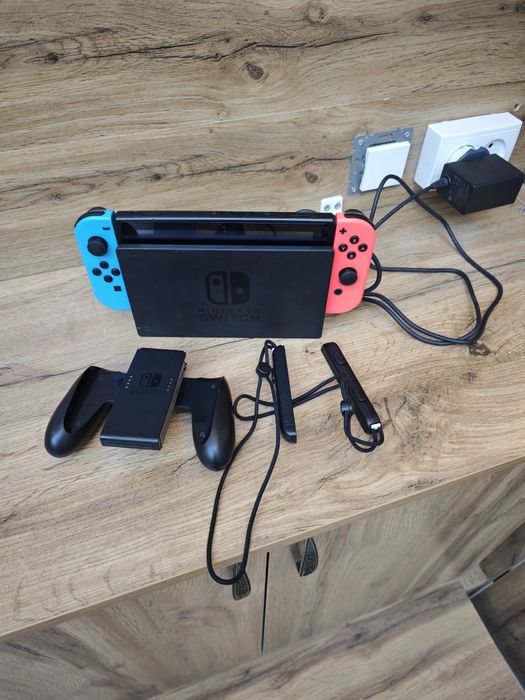 Nintendo switch 64 гб