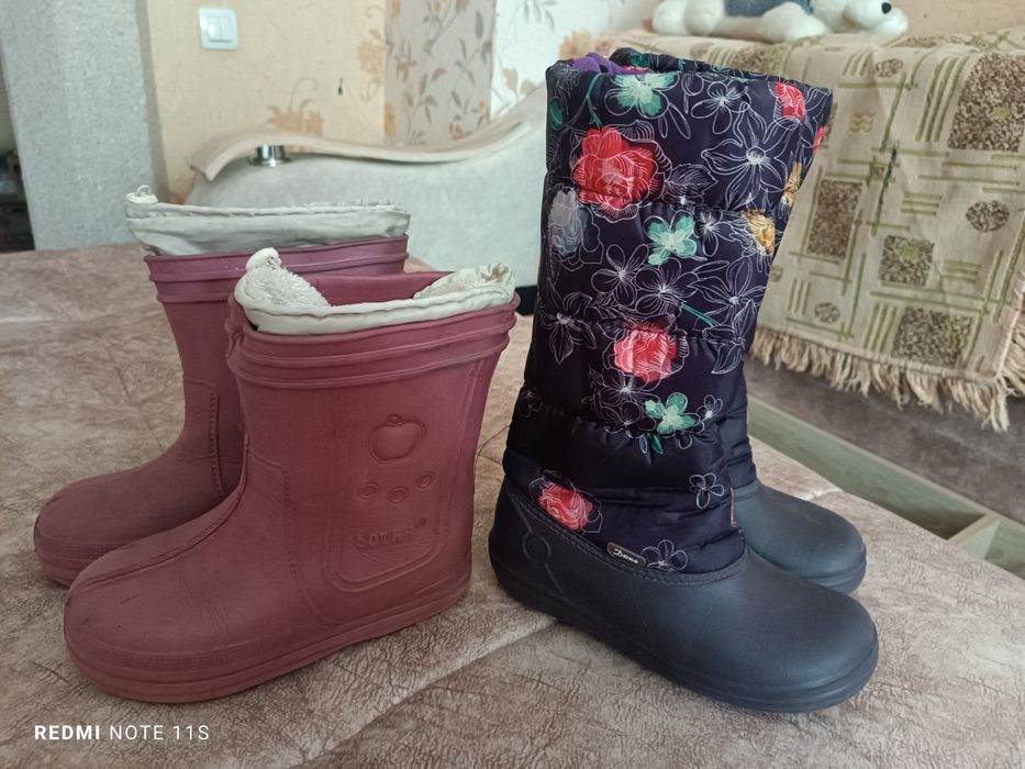 Сапоги гелевые 33 и 35 р