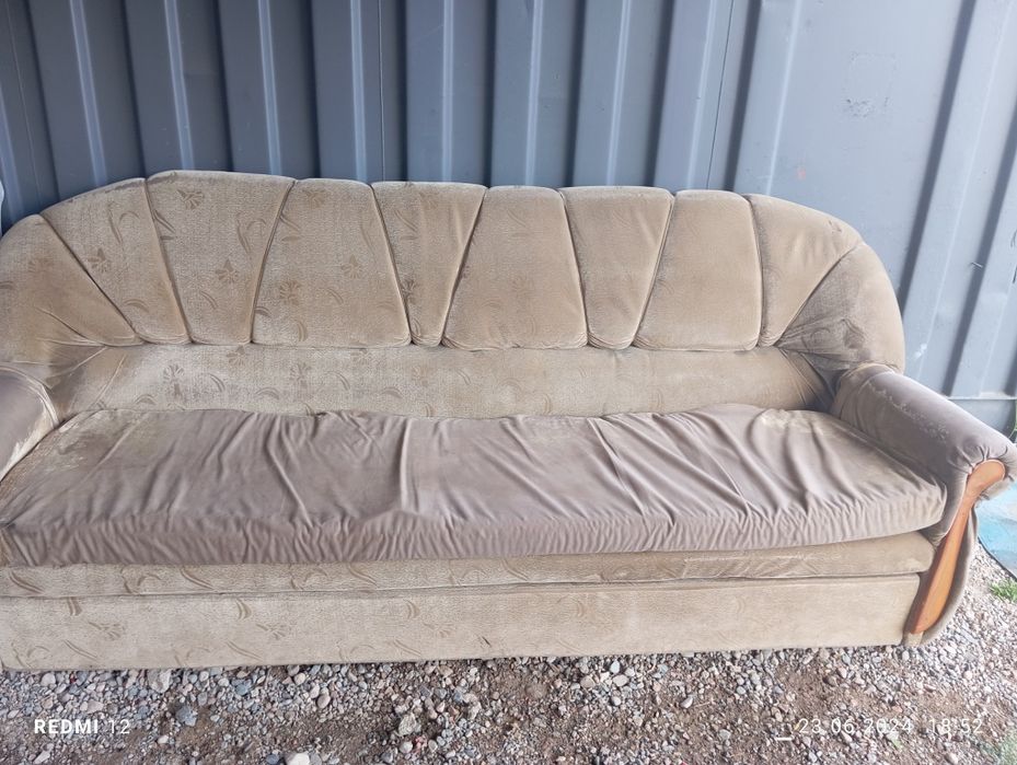 Диван продам б.у