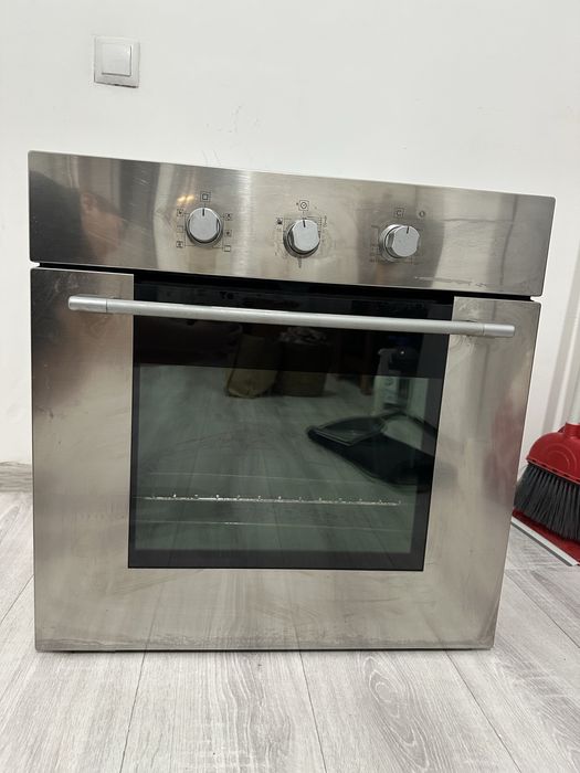 Встраиваемая духовка