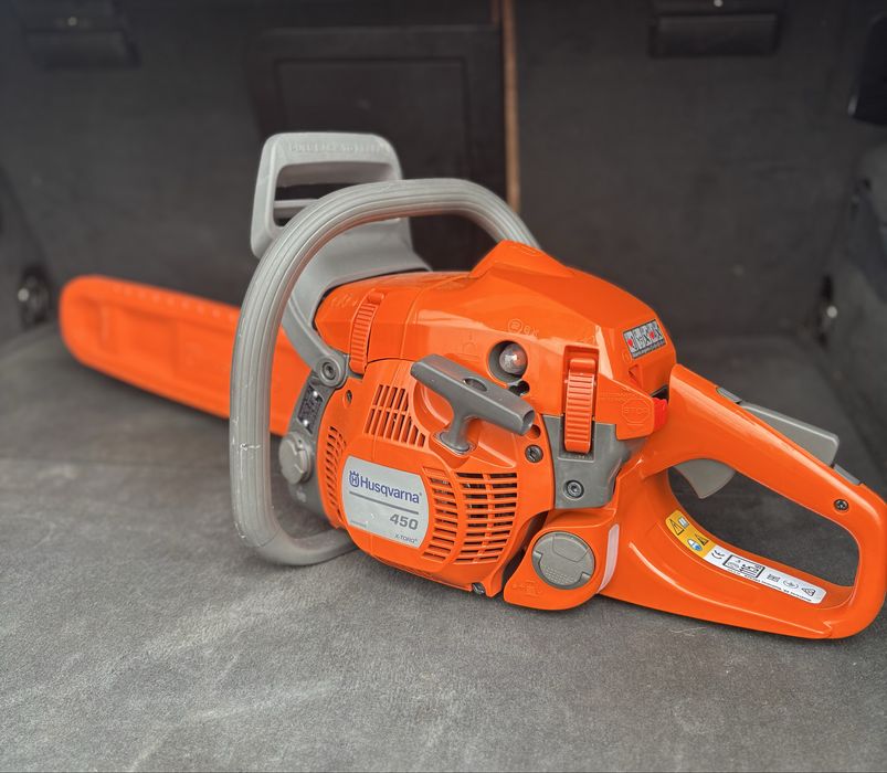 Husqvarna 450 X-torq Nouă