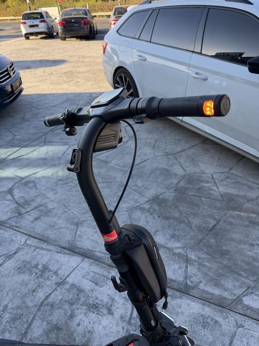 Тротинетка Segway ZT3 Pro Отлична ! Нова !