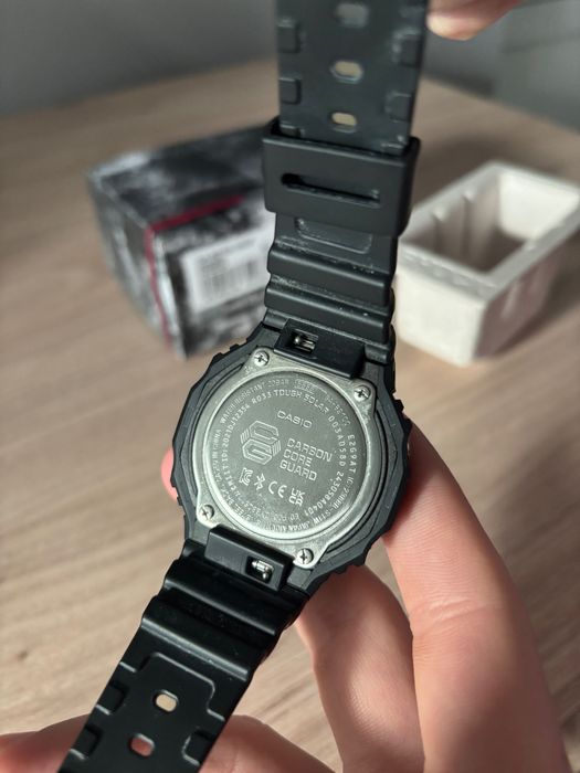 часовник casio g-shock b2100