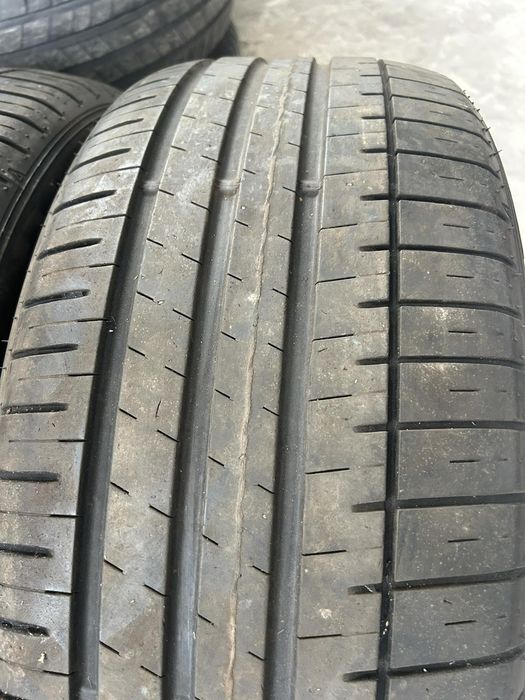 2 бр. Летни гуми Falken 255 /45 R20