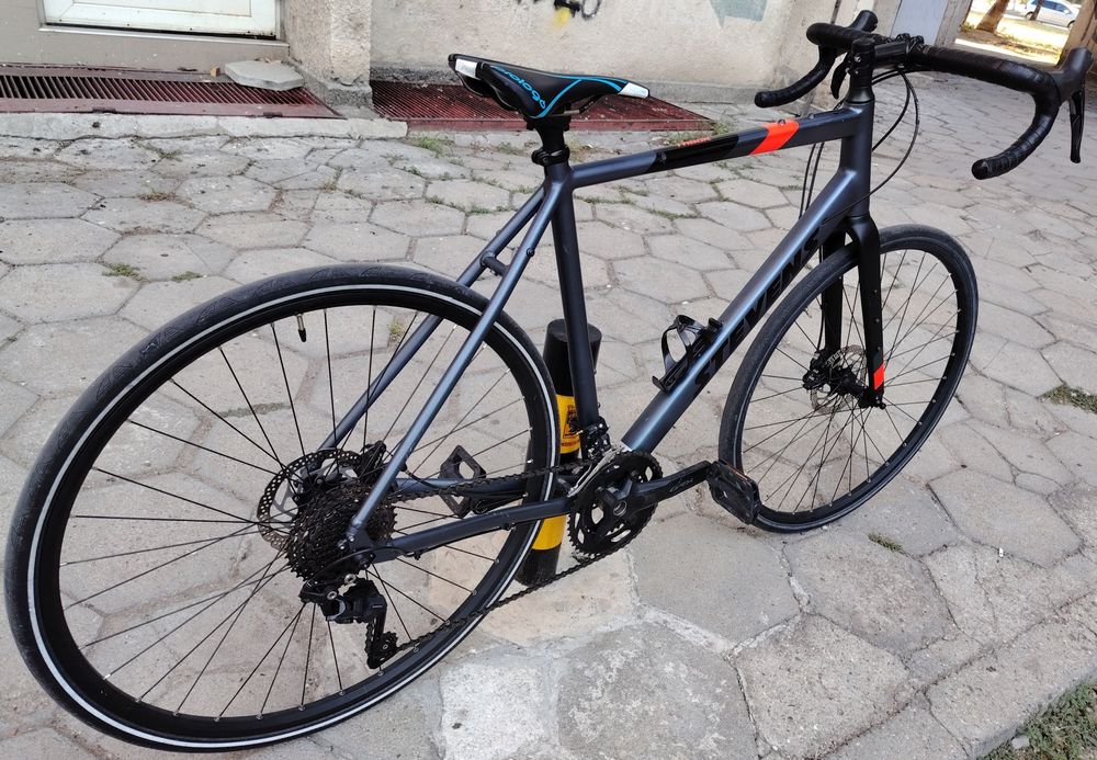 Stevens Tabor gravel Карбонови тубуларни капли Enve