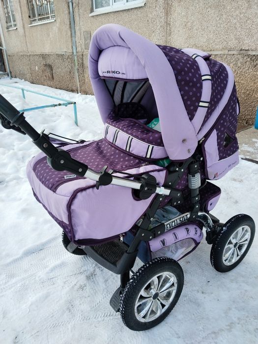 Продам коляску зима лето