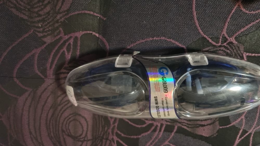 Водни очила малки