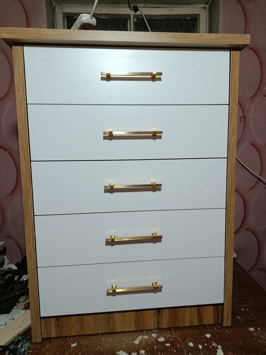 Komod kamod chestr komod dadtafka besplatna razmer vis114 sh85 gl45