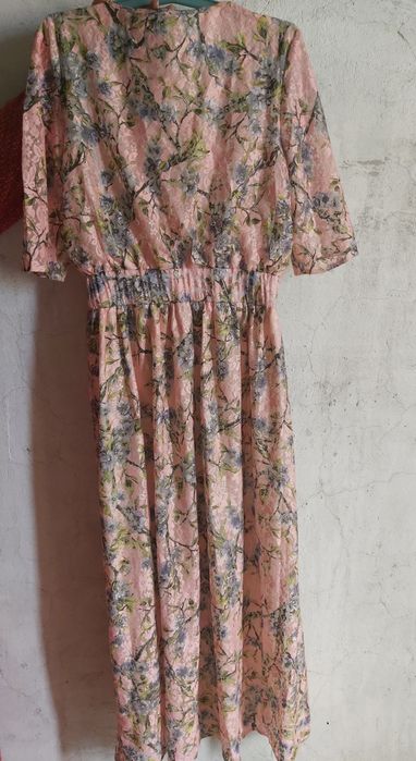 Продаётся платья