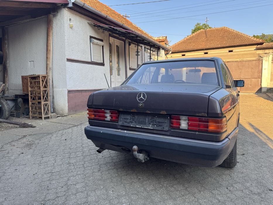 MERCEDES-BENZ C-Class 1993 — imagine 3