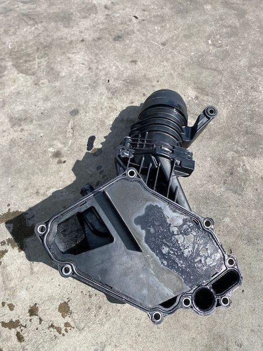 Carcasa filtru de ulei Volvo V40 V70 S60 S80 XC60 XC70 V40 2014+ 30757730