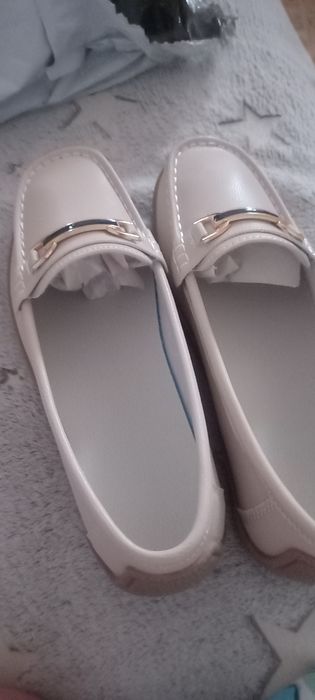 Продам женские лоферы