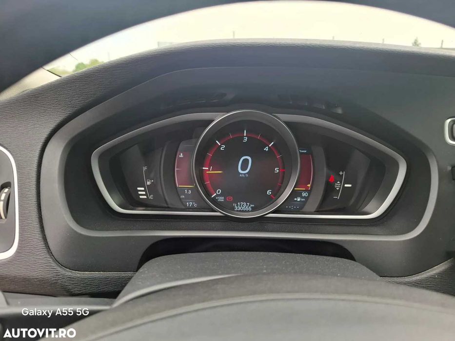 Volvo V40,an 2013, 1,6 D ,Euro 5, adusa din Italia, cut manuala.
