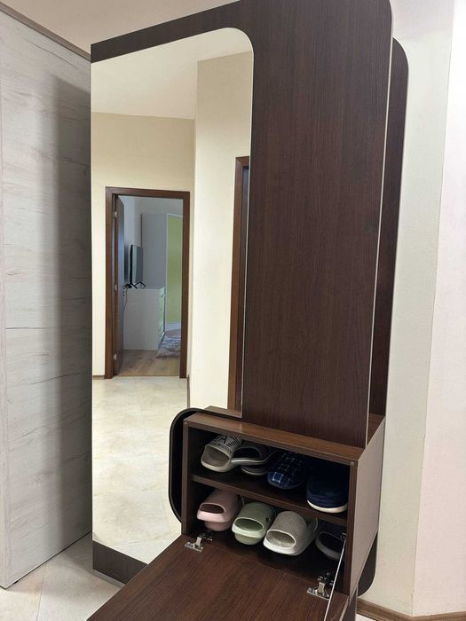 Портманто с огледало