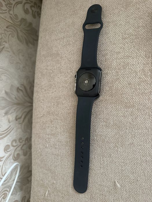 Apple Watch SE 2 GPS 44 mm