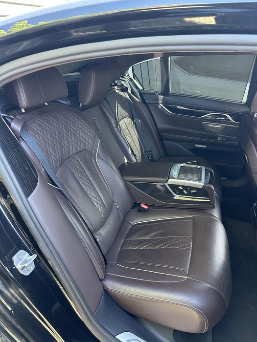 Dezmembrez BMW Seria 7 G11, G12 - 730 / 740 / 750