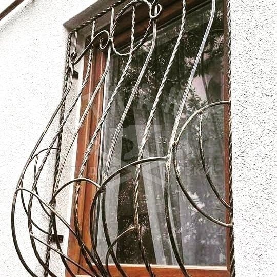 Reshotka кв 400  Perila Naves