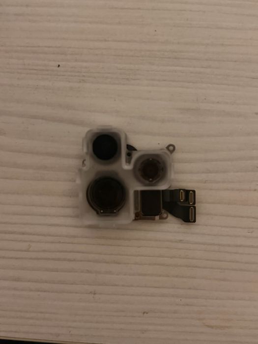 Cameră Spate iPhone 15 Pro Originală / OEM