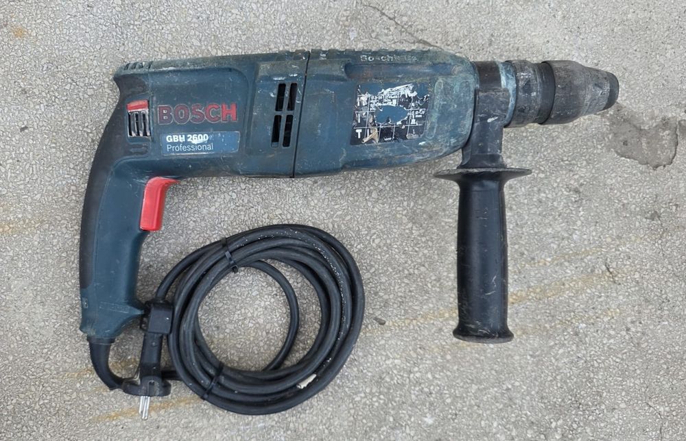 Rotopercutor cu fir Bosch