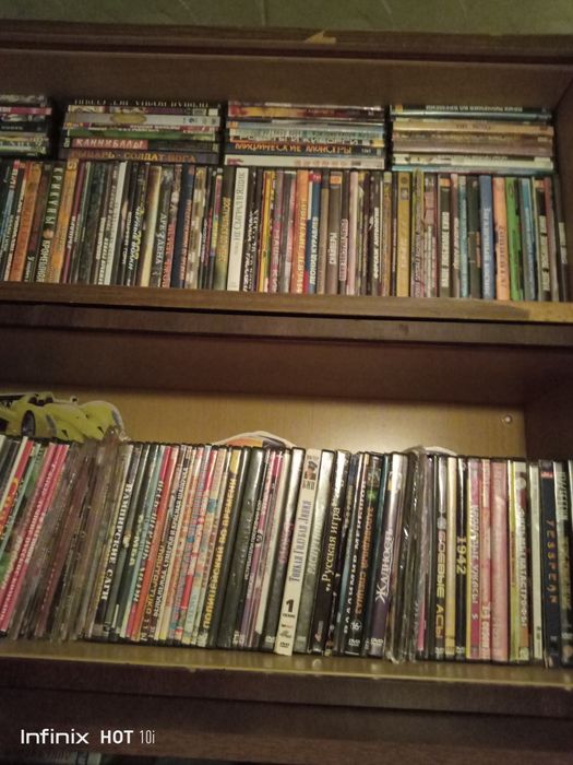 ДВД диски бу в хорошем состоянии.