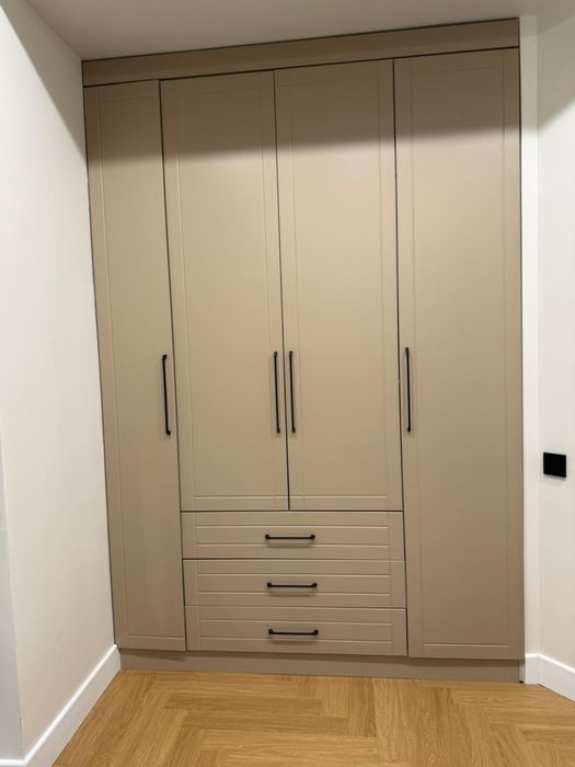 Кухонный гарнитур, шкаф и.т.д