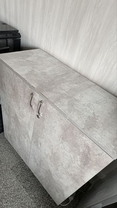 Тумба на кухню с замком