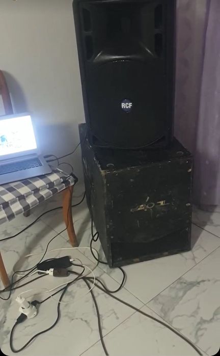 Boxe rcf de 750de w  și bass