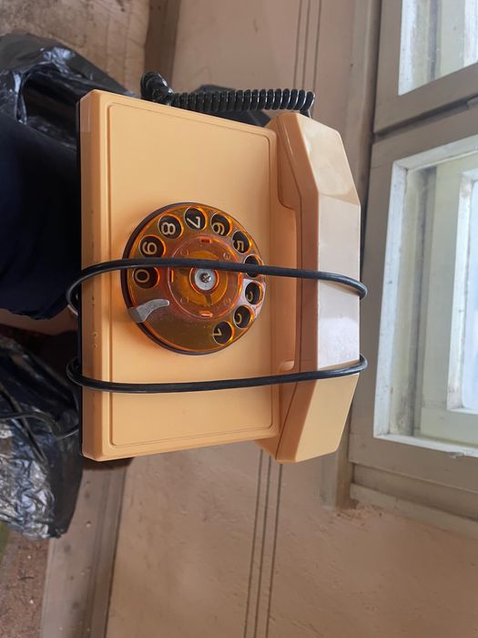 Ретро телефони -2 бр за 10 евро