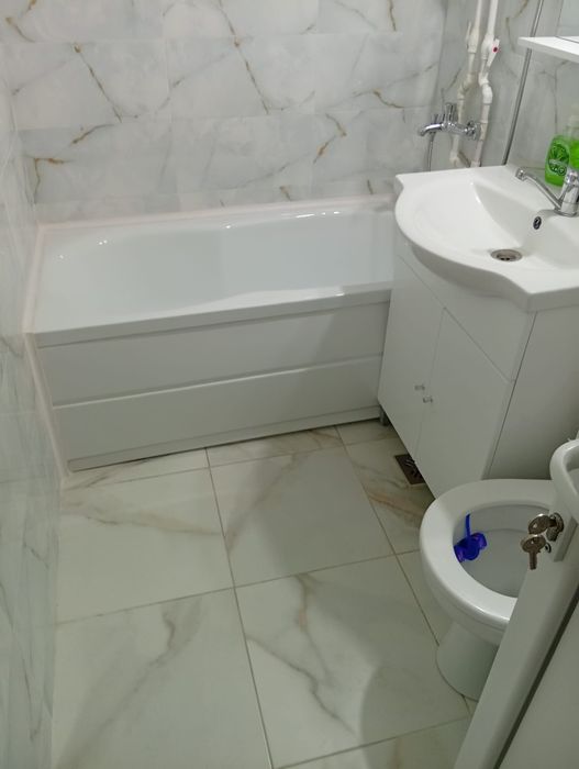 Închiriez apartament in centru