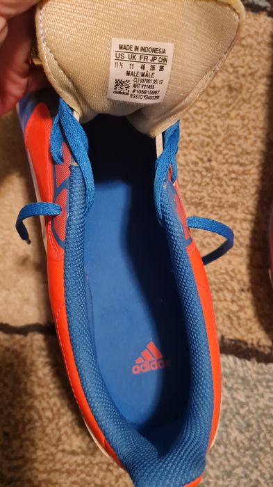 Ghete fotbal Adidas noi 46