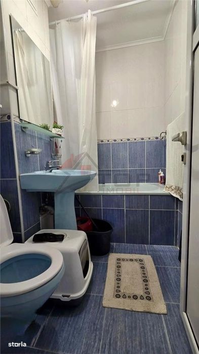 Apartament cu 2 camere decomandat - Pacurari