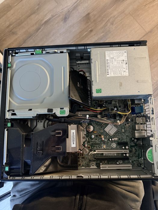 офис компютър HP COMPAQ ELITE 8300 SFF core i3
