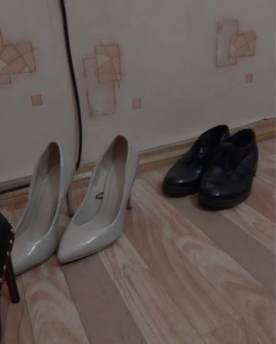 Женская обувь 37-38 размер , цена за все оптом